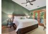 Famous "Engen Hus" Bed & Breakfast: 