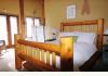 Custom Log Home B & B: Guest suite