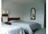 White Eagle Village Inn: Typical Room