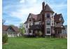 Le Chateau: Front