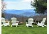 Alluring View B&B Log Cabin: 