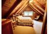 Alluring View B&B Log Cabin: 