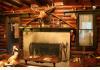 Seven Pines Historic Lodge: Parlor