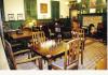 Inn at Weston Landing: Parlor for Guests in historic cellar