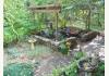 Inn at Weston Landing: Charming gardens, hot tub