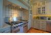 Horsestamp Road Estate: Kitchen with 5-Star Gas Range