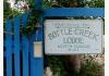 Bottle Creek Lodge: entry