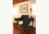 Historic Residence/Bed and Breakfast: Executive Apartment