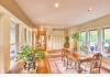 Dundee Manor Bed & Breakfast: 