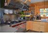 Nestlewood Inn Bed & Breakfast: Kitchen
