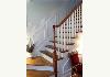 Beautiful Dreamer Bed & Breakfast: Staircase