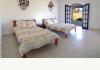 Bill's B&B by the Sea (Pousada do Bill pelo mar): 2 bdrm apt bdrmB