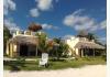 Hotel Restaurant Maya Luna: Beach front bungalows with private roof deck