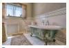 Pamela's Forget-Me-Not Bed and Breakfast: Two full baths in Main House