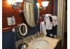 Former Highlander Farmhouse Bed and Breakfast: Highlander sink