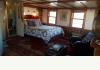 The Covington Inn Bed and Breakfast: Master's Quarters bed