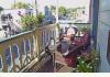 1859 Historic National Hotel: Balcony overlooking Main street for all guests use