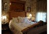 Three Roses Bed & Breakfast: Marcia's Room