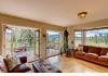 Pikes Peak Retreat: Living Room