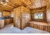 Pikes Peak Retreat: Detached Cabin Bed Pedestal