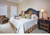 Riverside Inn Bed and Breakfast: Guest bedroom suite