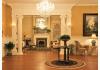 Trinkle Mansion Bed & Breakfast: Elegant, Spacious Foyer