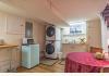 The Olympic Homestay: Kitchenette in basement