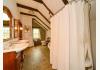 CABIN CREEK INN: MASTERBATH