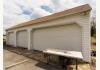 CABIN CREEK INN: GARAGE