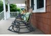 Saltwater Inn: Wrap around porch