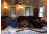 Smiley Hollow Bed & Breakfast: Living room