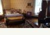 Farmhouse Inn: one of the 6 bedrooms