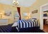 Captain Bell B & B : Sunshine Bedroom