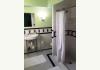 Cinnamon House: Master Bath