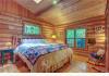 Whidbey Log Cabins : Tennessee Bedroom