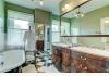 Museum District B&B: Master Bath