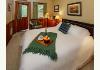 The Mazama Country Inn: Rooms