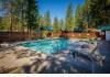 The Mazama Country Inn: swimming pool