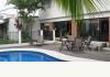 Casa Laurin: Swimming pool