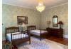 Renovated Historical B&B Event Venue -Reduced 100k: Downstairs Bedroom