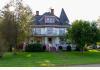 The Gallet House: Beautiful Victorian Front!
