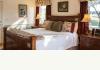 Rose Hill Manor: 