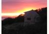 Alaska Adventure Cabins: Bears Den Sunset