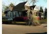 Baker Street Bed  Breakfast: Front Exterior