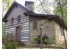 Walnut Ridge Log Cabins: 1800's Log and Stone Guest House