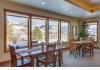 Cascade Valley Inn Bed & Breakfast: Great Room Dining Area