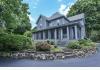 Lake and Vine Bed & Breakfast: 