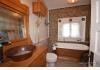 Dunham Hunt House: Master Bath