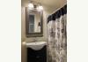 Moon River Bed and Breakfast: The Suite-Bathroom