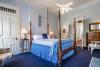 Abingdon Manor  : Blue room